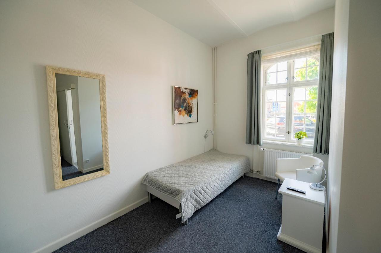 Hotel Det Gamle Posthus Rønne Exterior foto